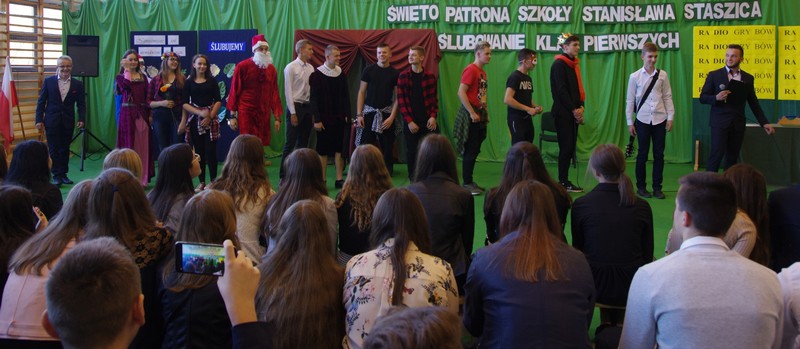 Uroczystość ślubowania uczniów klas pierwszych