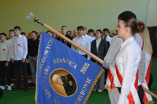 Poczet sztandarowy