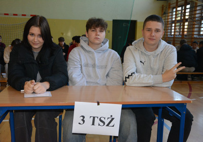 j15