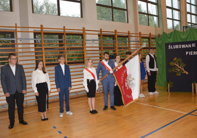 Ślubowanie uczniów klas pierwszych - 04.10.2024 r.